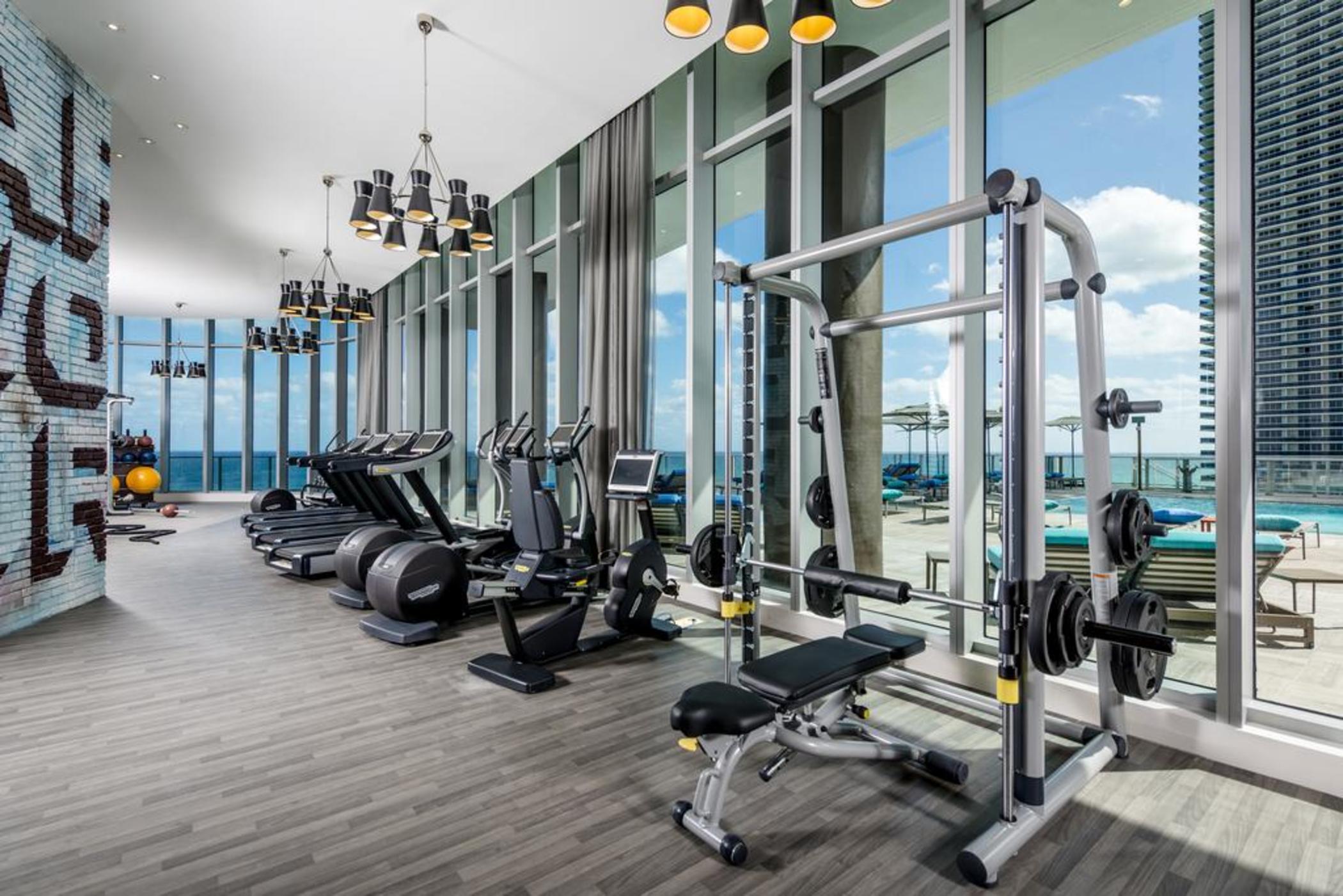 Lyfe Resort & Residences Hollywood Dış mekan fotoğraf