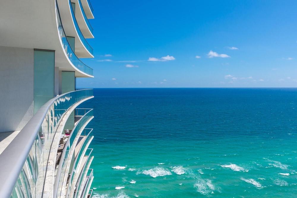 Lyfe Resort & Residences Hollywood Dış mekan fotoğraf